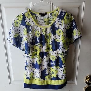 My Michelle Blue and Yellow Floral Girl's Blouse Size M